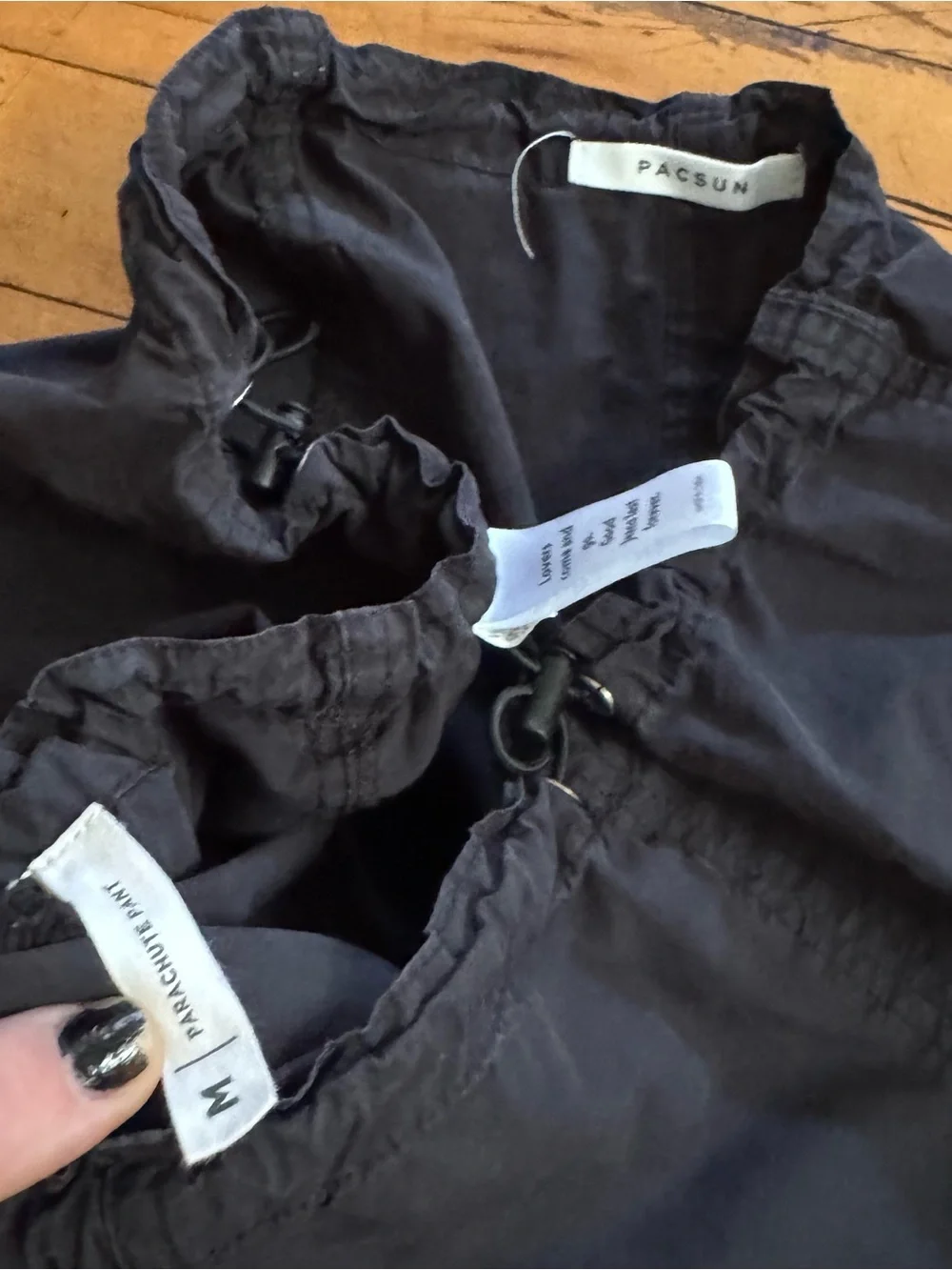 PacSun Black Parachute-Style Pants black open sides with tie size medium - Picture 4 of 8